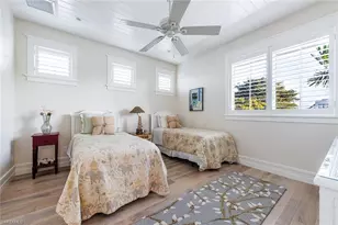 241 7th Ave N, Naples, FL 34102 - Photo 35