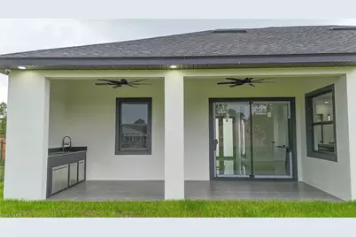 1408 Dixie Ave, Lehigh Acres, FL 33972 - Photo 41