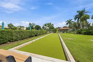 1057 Forest Lakes Dr, Naples, FL 34105 - Photo 15