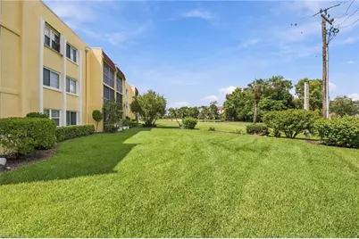 1057 Forest Lakes Dr #307, Naples, FL 34105 - Photo 17