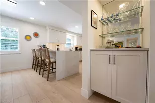 360 10th Ave S, Naples, FL 34102 - Photo 11