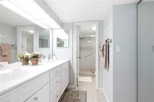 3215 Gulf Shore Blvd N, Naples, FL 34103 - Photo 21