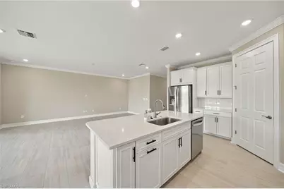 28089 Sanibel Sands St, Bonita Springs, FL 34135 - Photo 11