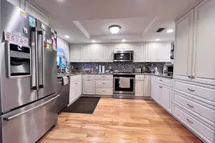 332 Charlemagne Blvd, Naples, FL 34112 - Photo 5