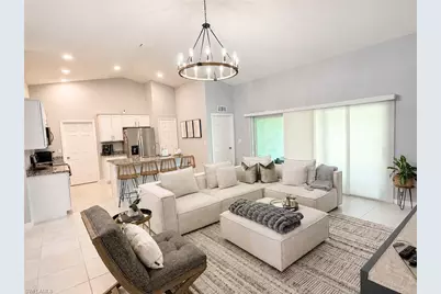 1409 SW 19th Pl, Cape Coral, FL 33991 - Photo 7