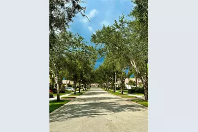 15594 Latitude Dr, Bonita Springs, FL 34135 - Photo 37