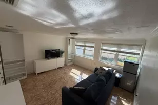 114 Alcala Ct, Lehigh Acres, FL 33936 - Photo 5
