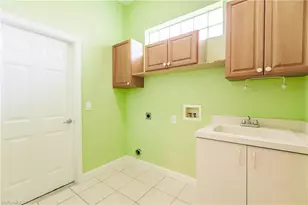 3167 Sundance Cir, Naples, FL 34109 - Photo 27