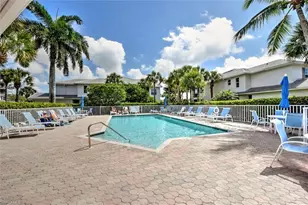 8375 Whisper Trace Ln, Naples, FL 34114 - Photo 25