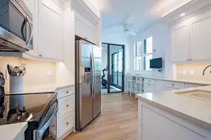 7040 Pelican Bay Blvd, Naples, FL 34108 - Photo 3