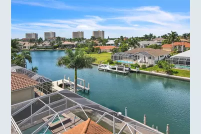530 Century Dr, Marco Island, FL 34145 - Photo 3