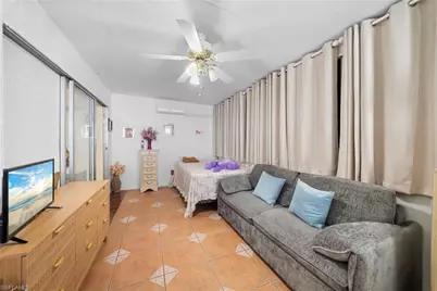 1216 SE 21st Pl, Cape Coral, FL 33990 - Photo 21