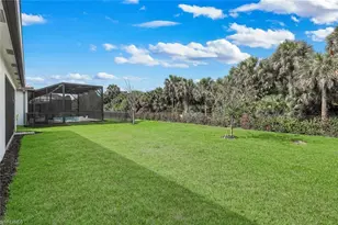 12255 Bonnet Dr, Naples, FL 34120 - Photo 33