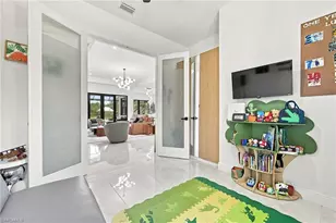 1819 12th Ave NE, Naples, FL 34120 - Photo 15