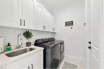 1819 12th Ave NE, Naples, FL 34120 - Photo 37
