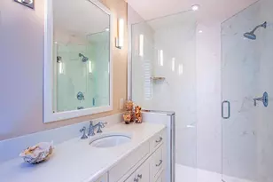 221 Harbour Dr, Naples, FL 34103 - Photo 29