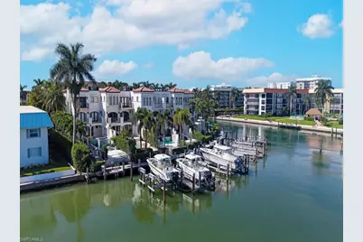 221 Harbour Dr #6, Naples, FL 34103 - Photo 3
