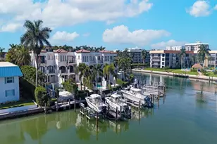 221 Harbour Dr, Naples, FL 34103 - Photo 3