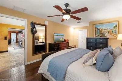 511 Eastwood Dr, Naples, FL 34110 - Photo 33