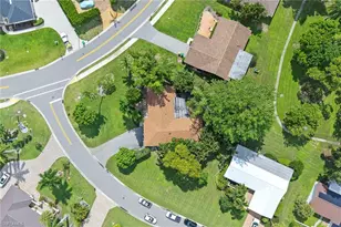 511 Eastwood Dr, Naples, FL 34110 - Photo 43