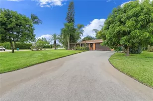 511 Eastwood Dr, Naples, FL 34110 - Photo 41
