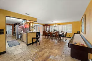511 Eastwood Dr, Naples, FL 34110 - Photo 9
