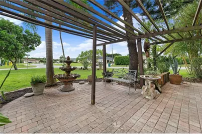 511 Eastwood Dr, Naples, FL 34110 - Photo 29