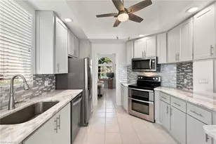 3826 Huelva Ct, Naples, FL 34109 - Photo 9
