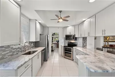 3826 Huelva Ct, Naples, FL 34109 - Photo 7