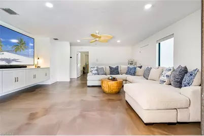 114 Westwood Dr, Naples, FL 34110 - Photo 29