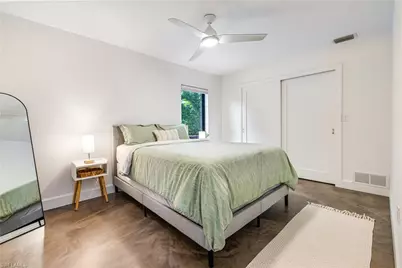 114 Westwood Dr, Naples, FL 34110 - Photo 33