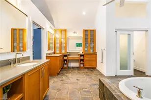 114 Westwood Dr, Naples, FL 34110 - Photo 23
