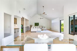 114 Westwood Dr, Naples, FL 34110 - Photo 9