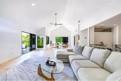 114 Westwood Dr, Naples, FL 34110 - Photo 5