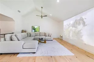 114 Westwood Dr, Naples, FL 34110 - Photo 7