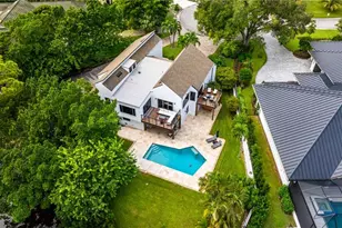 114 Westwood Dr, Naples, FL 34110 - Photo 3