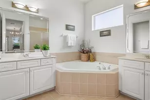 6901 Bent Grass Dr, Naples, FL 34113 - Photo 21