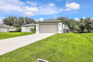 442 Windermere Dr, Lehigh Acres, FL 33972 - Photo 31