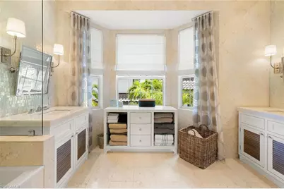 510 2nd St S #102, Naples, FL 34102 - Photo 17