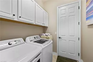 28137 Edenderry Ct, Bonita Springs, FL 34135 - Photo 27