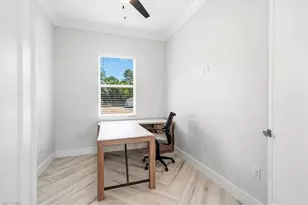 1170 17th St SW, Naples, FL 34117 - Photo 17