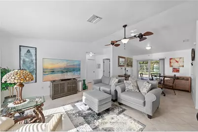 702 SE 10th Ave, Cape Coral, FL 33990 - Photo 3