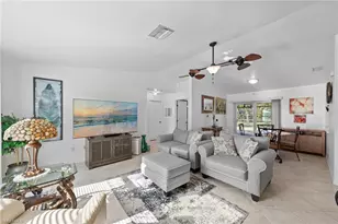 702 SE 10th Ave, Cape Coral, FL 33990 - Photo 3