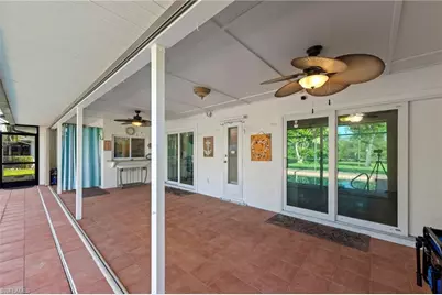 702 SE 10th Ave, Cape Coral, FL 33990 - Photo 21