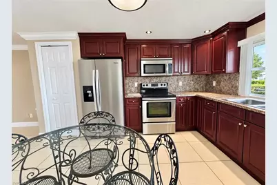 164 Cape Sable Dr, Naples, FL 34104 - Photo 5
