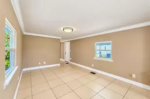 164 Cape Sable Dr, Naples, FL 34104 - Photo 9