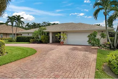 2264 Imperial Golf Co Blvd, Naples, FL 34110 - Photo 25