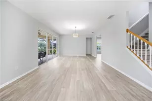 2133 Fairmont Ln, Naples, FL 34120 - Photo 9