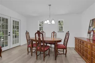 241 20th St NE, Naples, FL 34120 - Photo 7