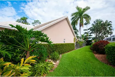 6041 Westbourgh Dr, Naples, FL 34112 - Photo 39
